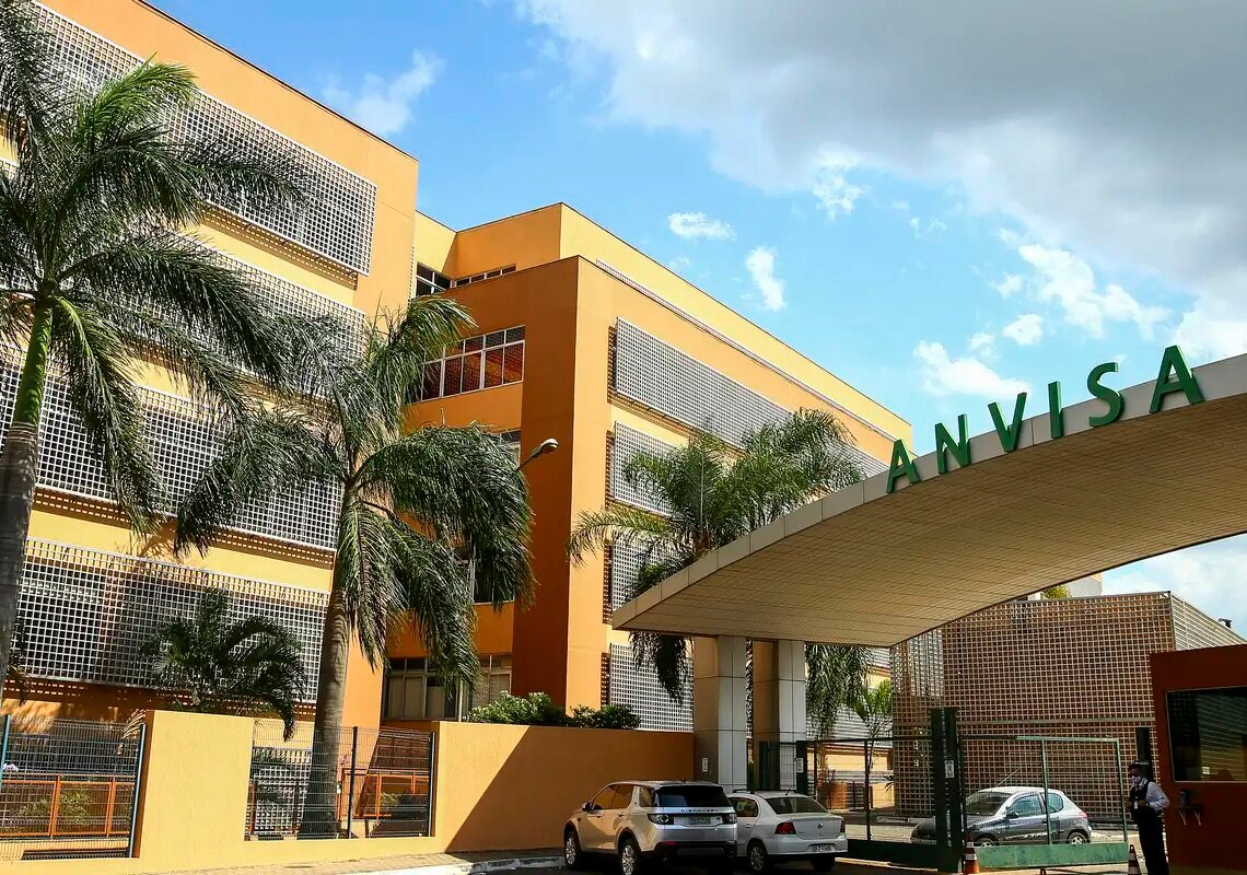 Anvisa proíbe suplementos e energéticos com adição de ozônio