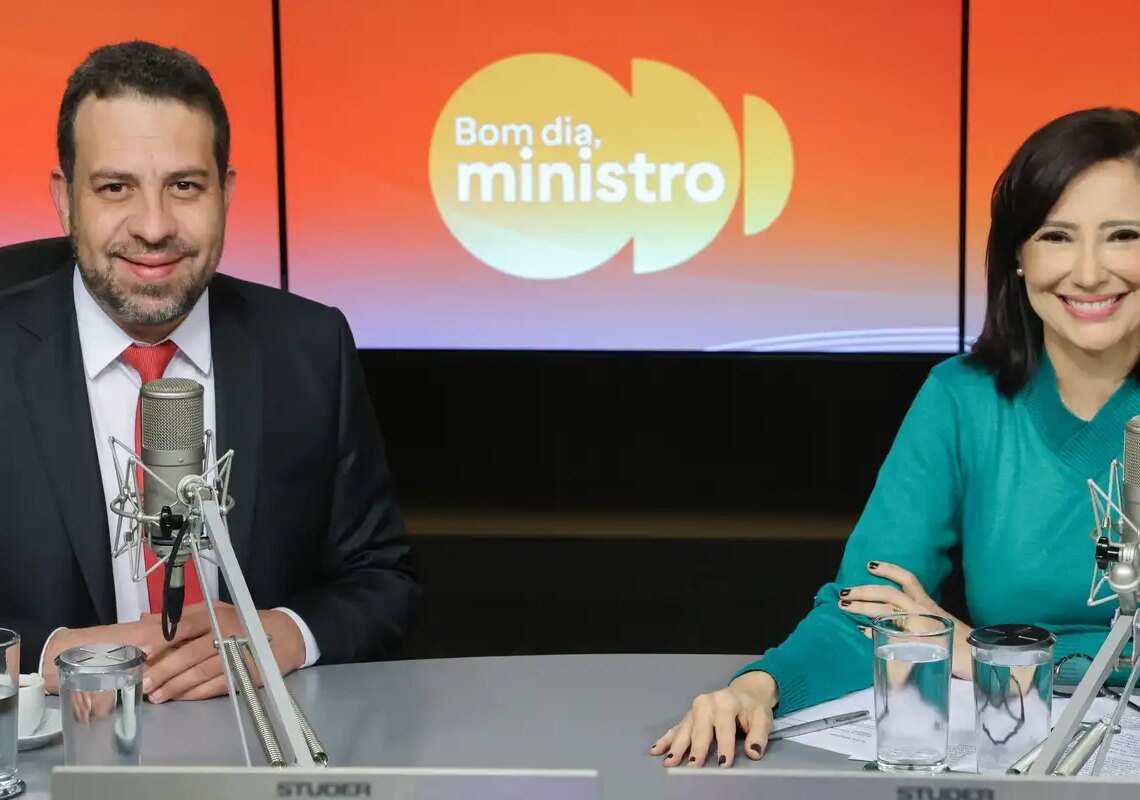 Fim da escala 6×1 pode ter transição para micro e pequenas empresas