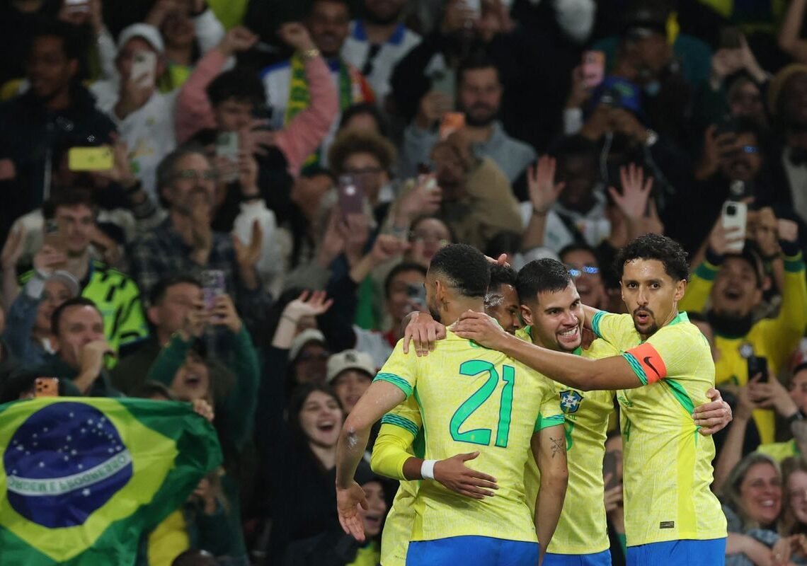 Brasil joga bem e derrota Senegal por 2 a 0 em amistoso em Londres