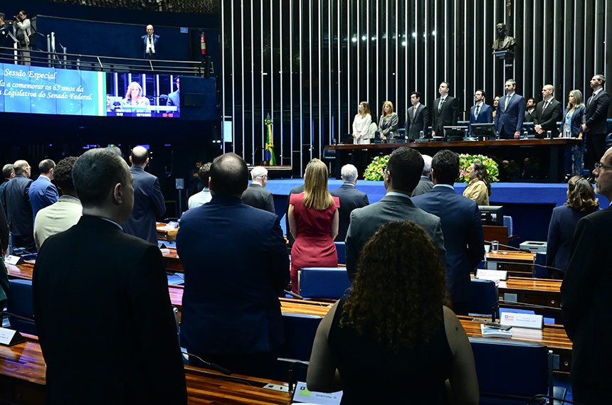 Sessão especial destaca atuação da Consultoria Legislativa — Senado Notícias