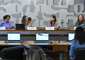 Parto prematuro ainda impõe desafios, alertam debatedoras na CAS — Senado Notícias