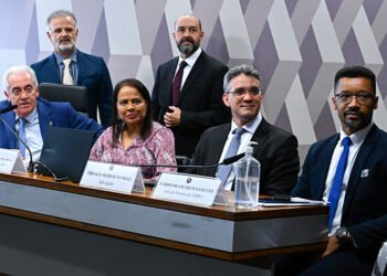 Jaceguara Dantas da Silva tem indicação aprovada para o CNJ — Senado Notícias