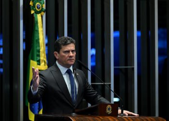 Moro relata destruição em Rio Bonito do Iguaçu após tornado — Senado Notícias