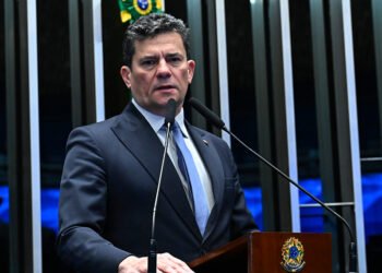 Sergio Moro critica postura do governo federal contra o crime organizado — Senado Notícias