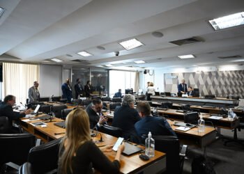 CRA cobra explicações do governo — Senado Notícias