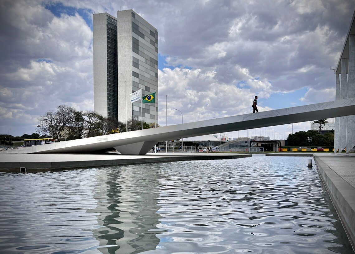 Lei revoga normas ultrapassadas na área de Previdência Social — Senado Notícias