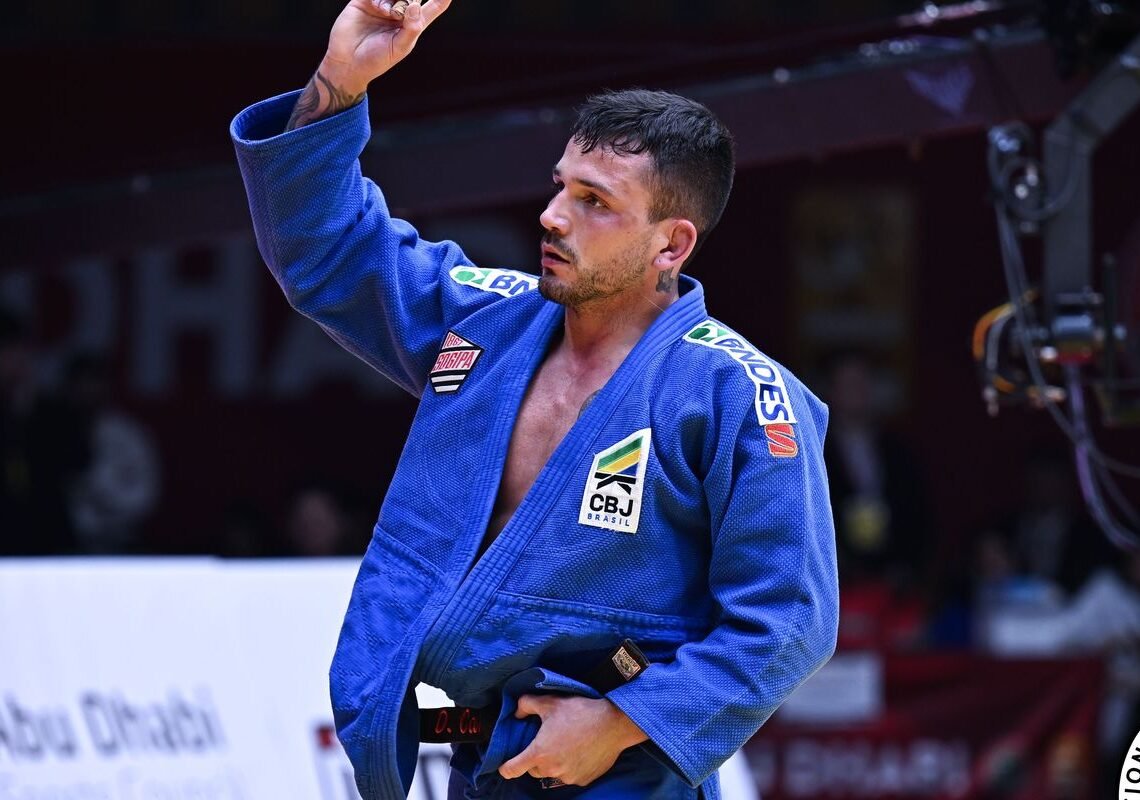 Daniel Cargnin conquista bronze no Grand Slam de judô de Abu Dhabi