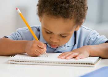 Compromisso nacional pela alfabetização na idade certa agora é lei — Senado Notícias