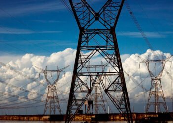 Sancionado com vetos novo marco regulatório do setor elétrico — Senado Notícias