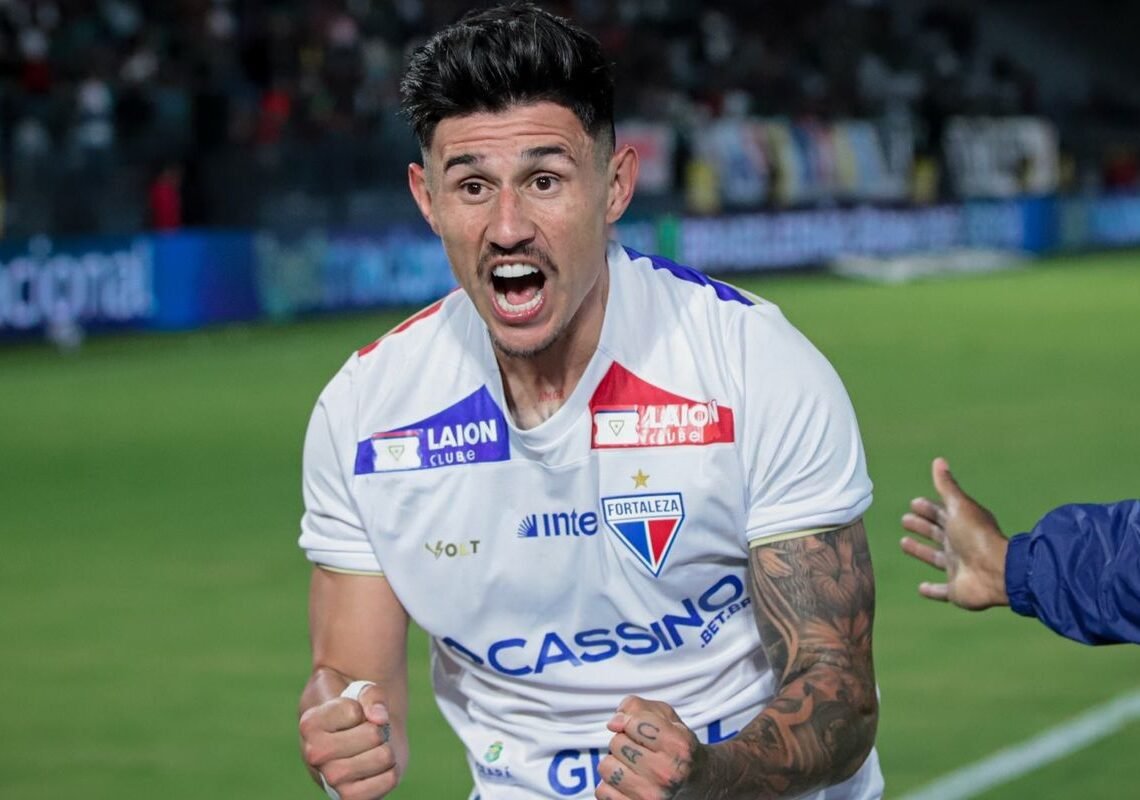 Bareiro marca, Fortaleza vence Bragantino e respira no Brasileirão