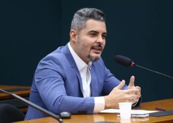 Comissão aprova regime tributário especial para transporte coletivo alternativo – Notícias