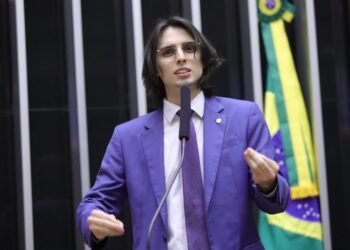 Projeto cria política nacional de conectividade sustentável para comunidades remotas – Notícias