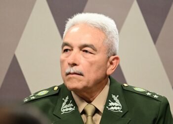Senado confirma general Anísio David de Oliveira Júnior para o STM — Senado Notícias