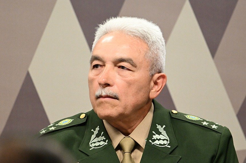 Senado confirma general Anísio David de Oliveira Júnior para o STM — Senado Notícias