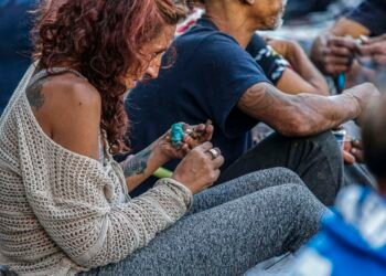 Um em cada cinco brasileiros já usou drogas ilícitas, aponta estudo