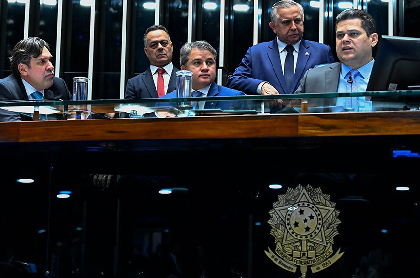 Congresso busca acordo para levar LDO ao Plenário na quinta — Senado Notícias