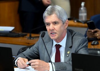 Vai à CCJ projeto que susta isenção de tarifa de importação de sardinha — Senado Notícias