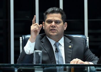 Senado reage à decisão que dificulta impeachment de ministros do STF — Senado Notícias
