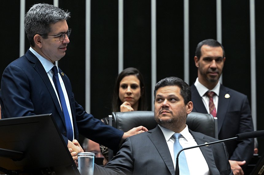 Congresso aprova reforço orçamentário para ministérios e Presidência — Senado Notícias