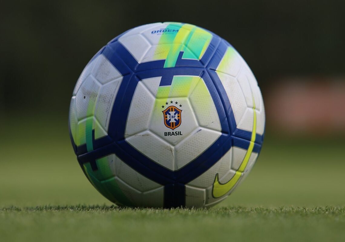 RJ terá ponto facultativo dia 17 devido a partidas de Flamengo e Vasco