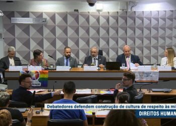 Debatedores pedem respeito a direitos humanos e das pessoas LGBTQIA+ — Senado Notícias