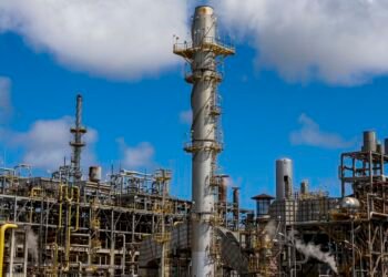 Petrobras renova contratos de quase R$ 100 bi com a Braskem