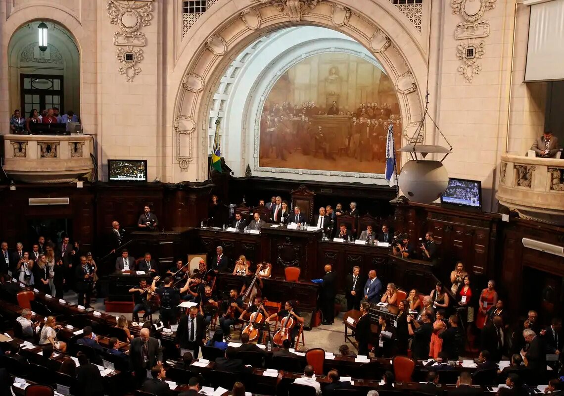 Alerj deve decidir sobre prisão de Bacellar nos próximos dias