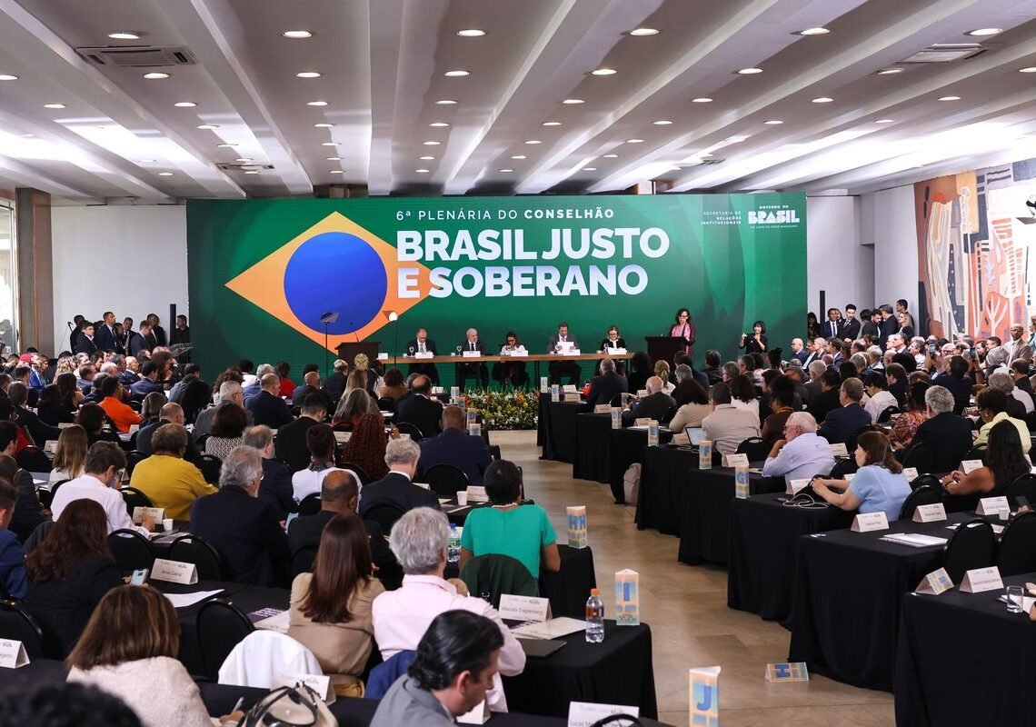 Conselhão entrega a Lula propostas de metas de desenvolvimento do país