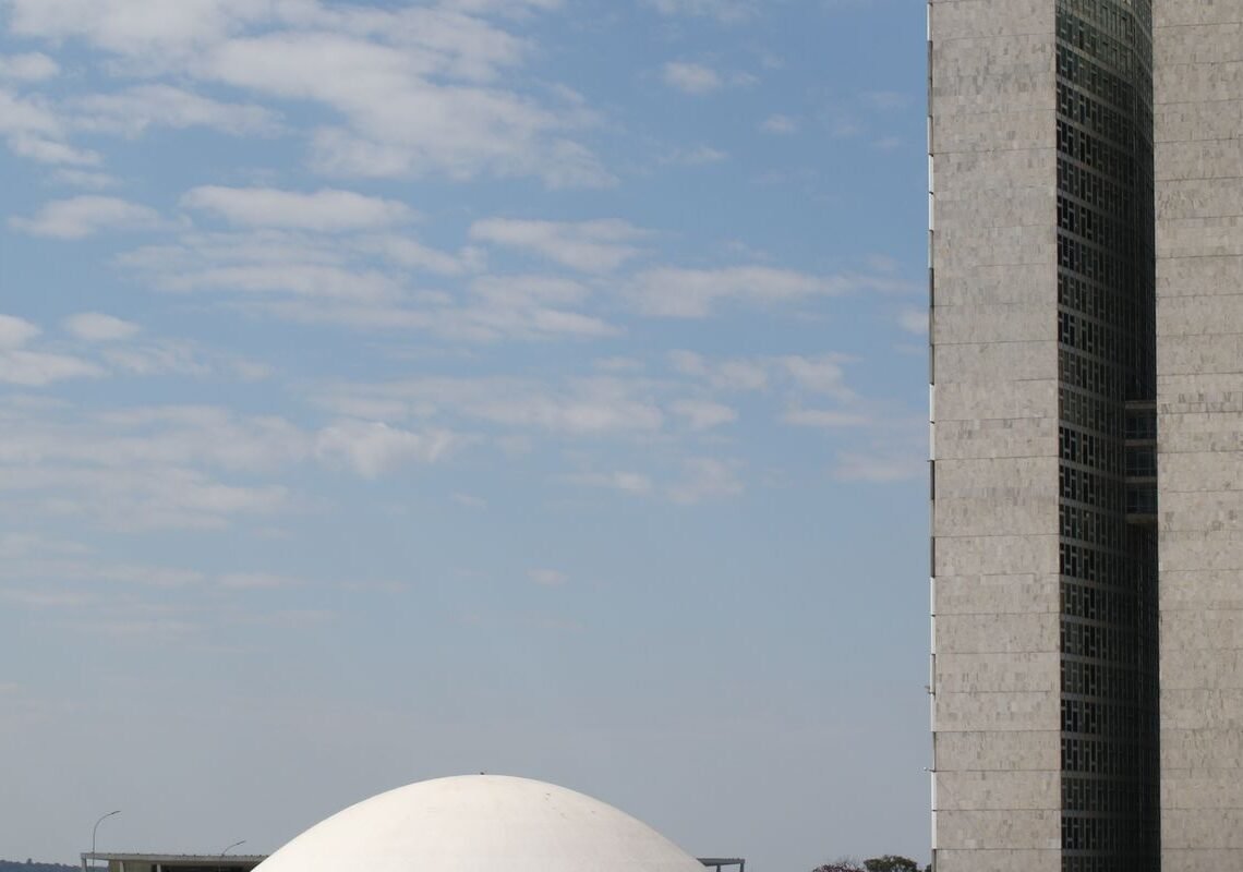 Congresso aprova MP do licenciamento ambiental especial