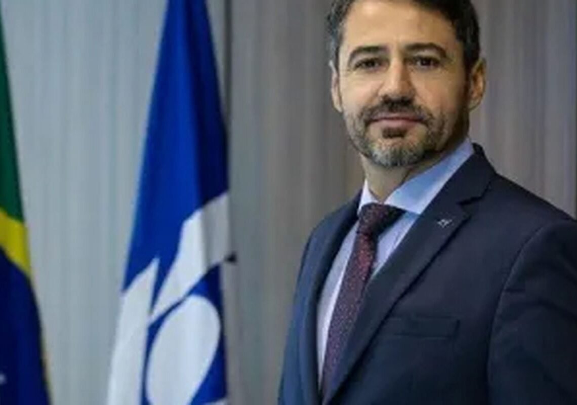 CGU demite ex-chefe da Receita que atuou no caso de joias sauditas