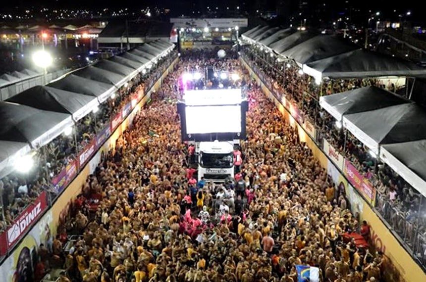 Lei inclui Carnatal no calendário turístico oficial do Brasil — Senado Notícias