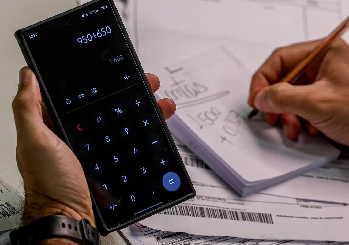 Lula sanciona com vetos lei que prevê regras mais rígidas para devedor