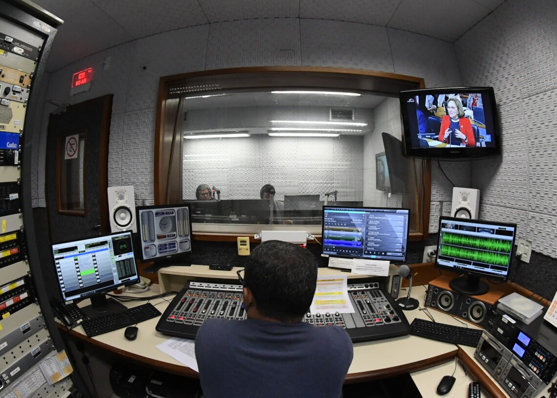 Rádio Senado completa 29 anos — Senado Notícias