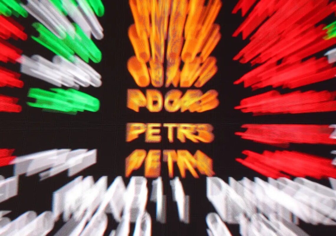 Bolsa renova recorde e supera os 184 mil pontos