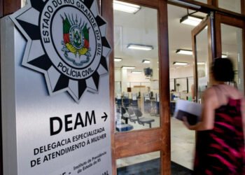 Criado o dia nacional de luto pelas vítimas de feminicídio — Senado Notícias