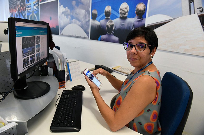 Morre Mayra Cunha, jornalista da Comunicação do Senado — Senado Notícias