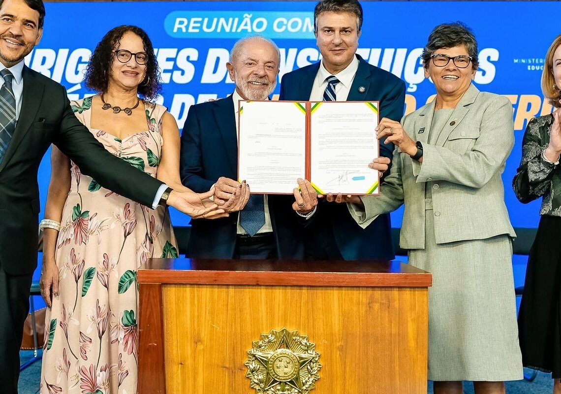 Decreto permite que faculdades comunitárias recebam recursos públicos