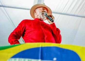 “Trump quer criar nova ONU”, diz Lula sobre Conselho de Paz