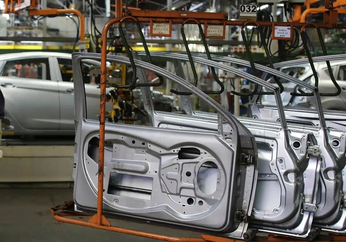 Indústria apresenta estabilidade em novembro de 2025