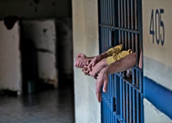 Senado vai avaliar criação de cadastro de foragidos do sistema prisional — Senado Notícias