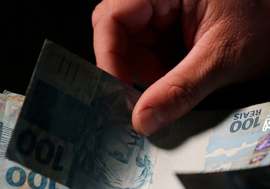 Lei do salário mínimo, que faz 90 anos, organizou relações de trabalho