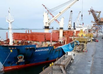 Novas tarifas de Trump poupam 46% das exportações do Brasil aos EUA