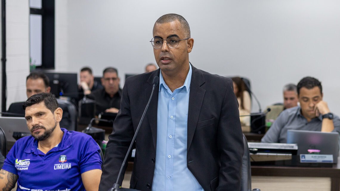 Waguinho de Santa Luzia protocola requerimento sobre representação jurídica em processos contra servidores públicos