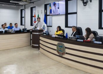 Sessão ordinária: Câmara aprova cinco projetos e encaminha 19 requerimentos à Prefeitura