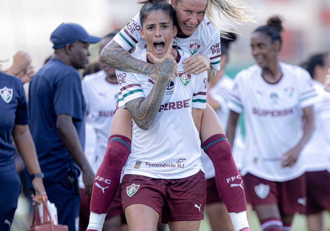 Com gol no fim, Fluminense bate Vitória pelo Brasileirão Feminino
