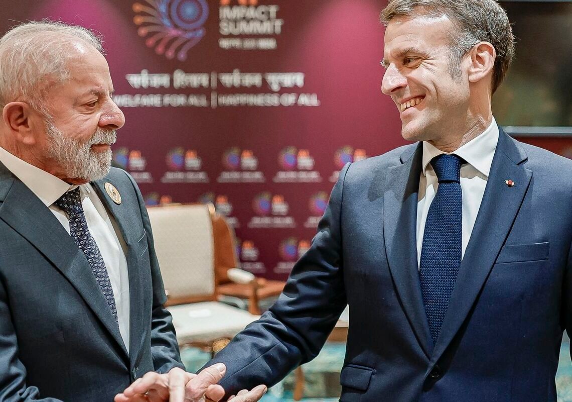 Lula e Macron tratam de defesa, ciência e tecnologia e comércio