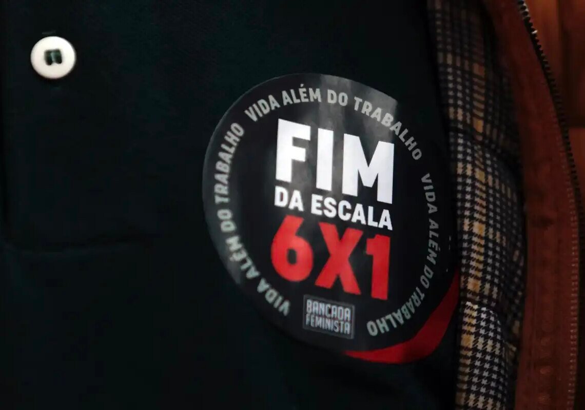 Pesquisa diz que 73% dos brasileiros apoiam fim da escala 6×1