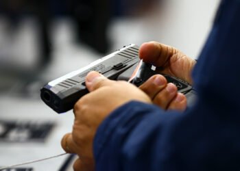 CSP vota projetos para derrubar decreto que restringiu acesso a armas — Senado Notícias