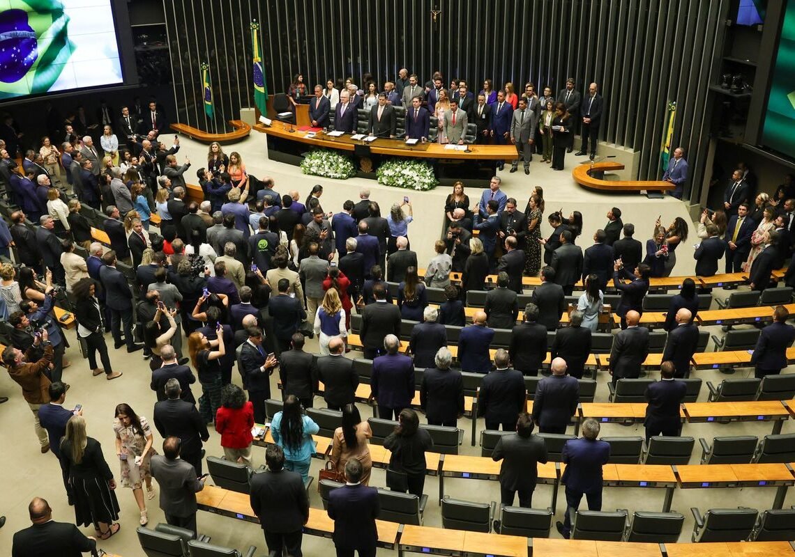 Em mensagem ao Congresso, presidente Lula destaca números do governo