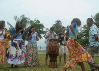 Projeto propõe ações de educação, cultura e saúde para combater racismo estrutural — Senado Notícias